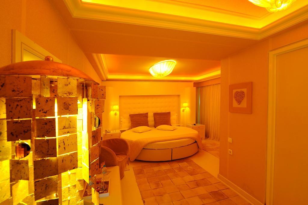 The Crystal Blue Hotel Atene Camera foto